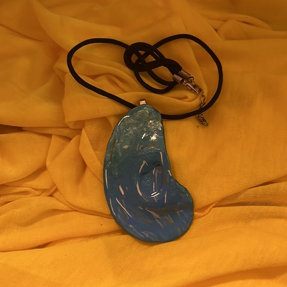 Beach Seashell Hand Designed One of a Kind Handmade Necklace - Picture 7 of 16